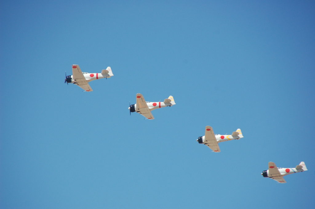 Attending Your First Airshow - MommyNerdist